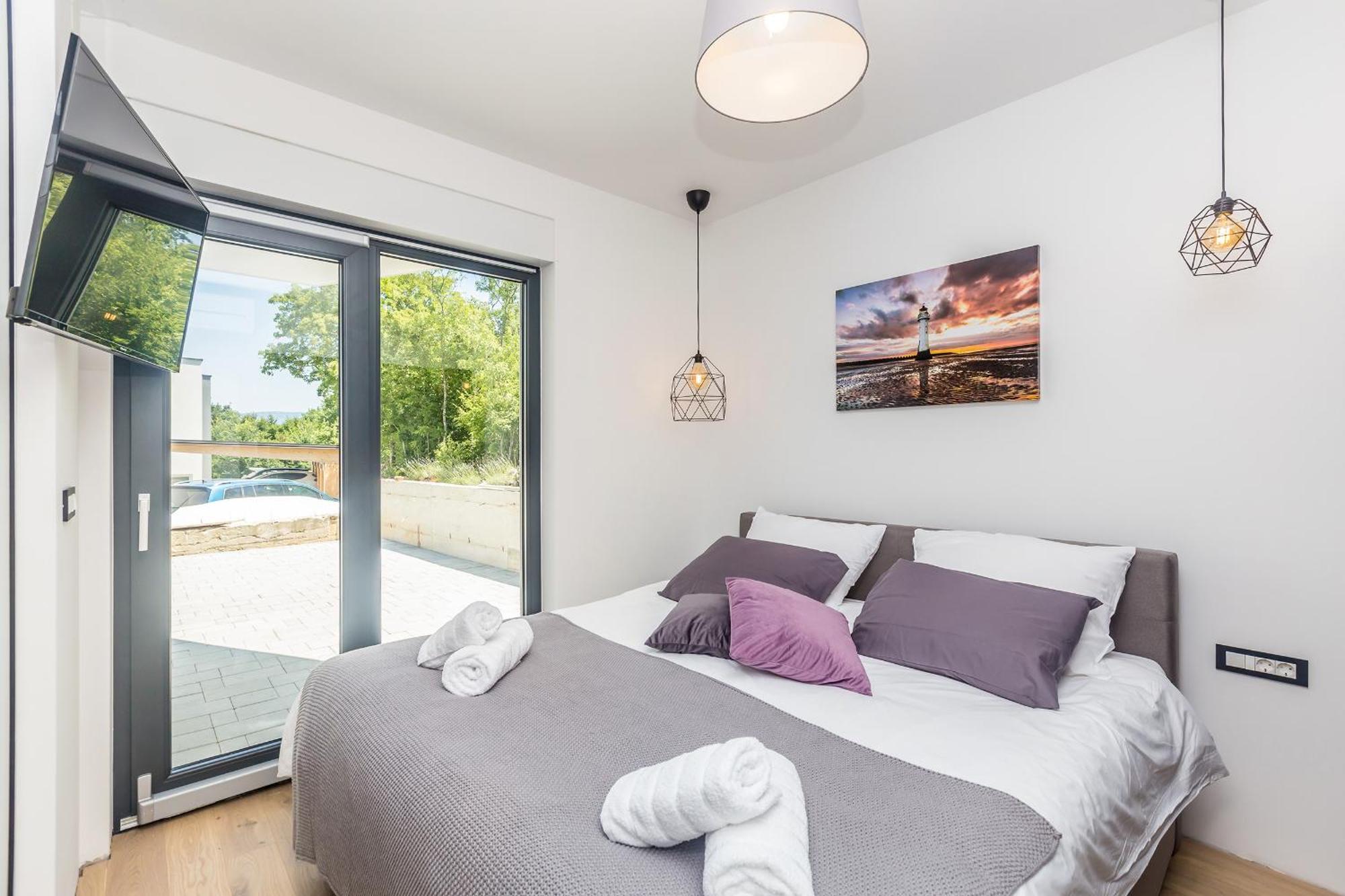 Luxury Apartment Noa Njivice Bagian luar foto