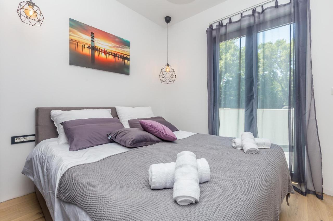 Luxury Apartment Noa Njivice Bagian luar foto